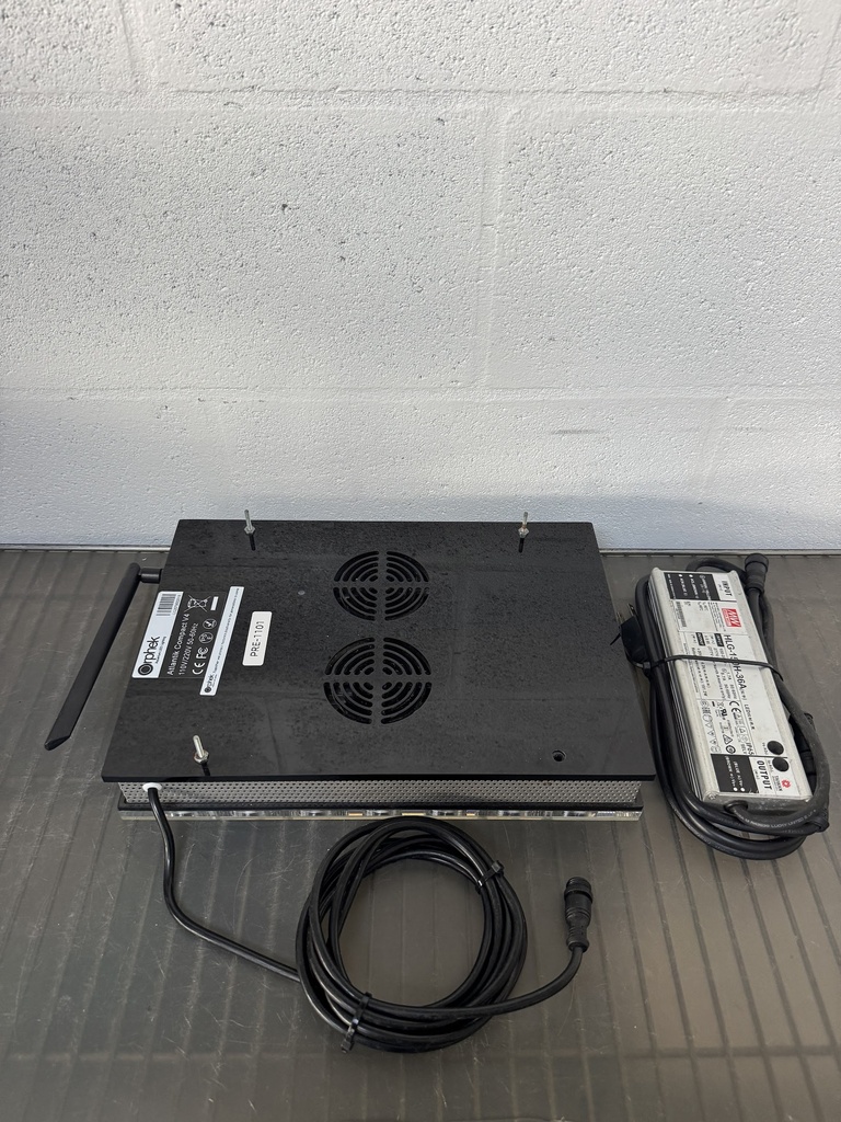 Atlantik Compact V4 (Gen 2) LED Light Fixture (PRE-OWNED)